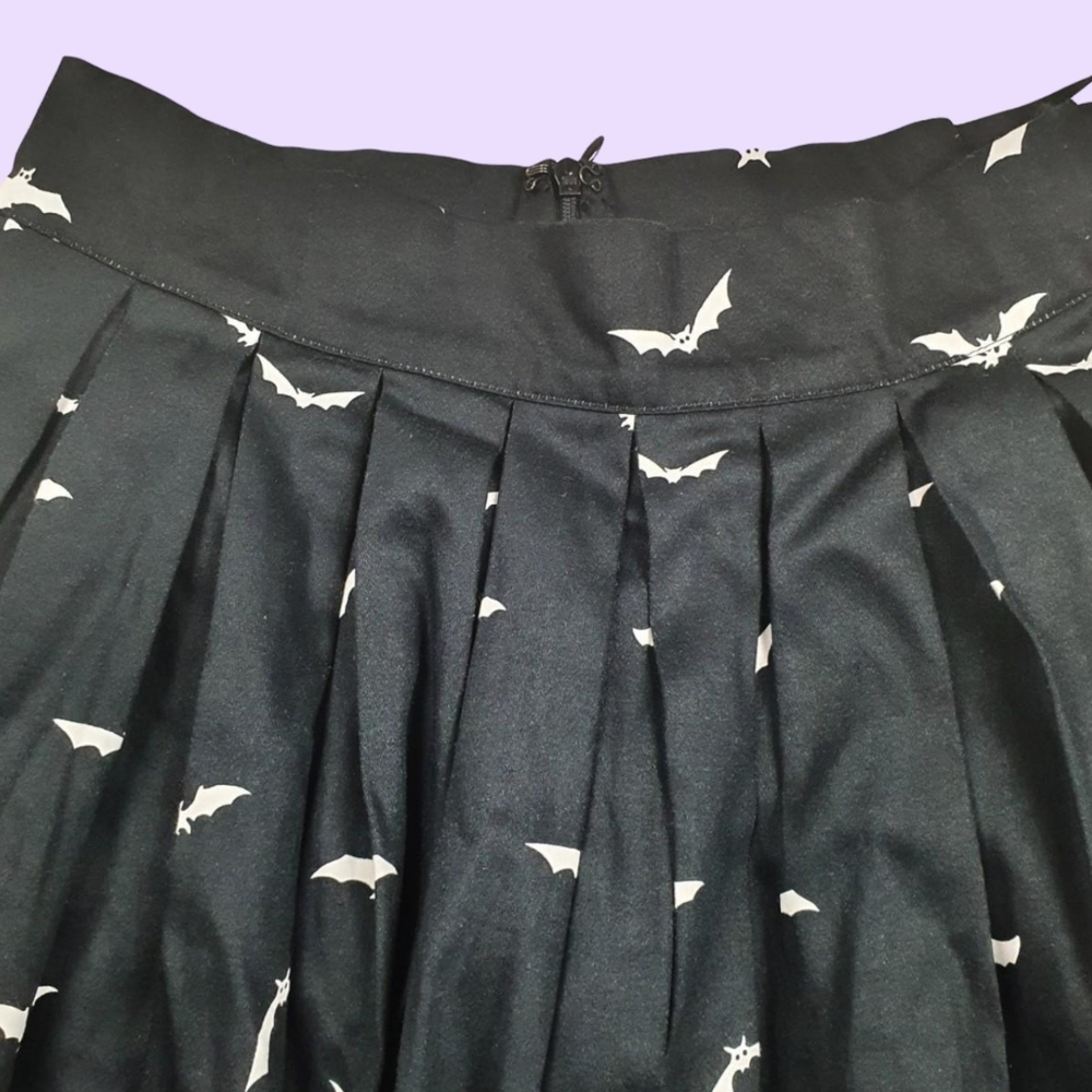 💀 Graveyard Pleated Circle Skirt 💀 - Picture 3 of 4